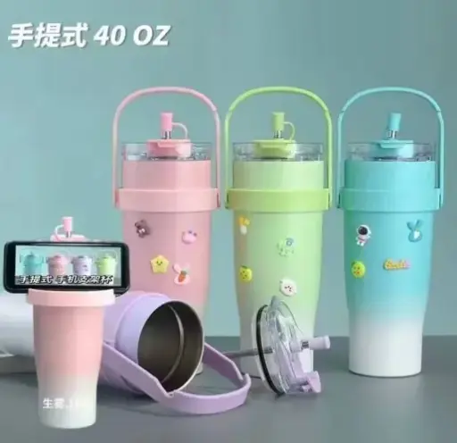 手提巨无霸水杯